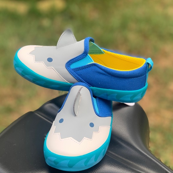 Shark Attack Toddler Children Casual Slip On Shoe - Picture 2 of 9